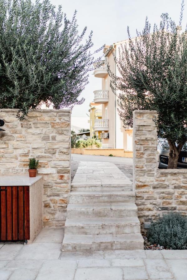 Olive Tree Apartments Vodice Eksteriør bilde