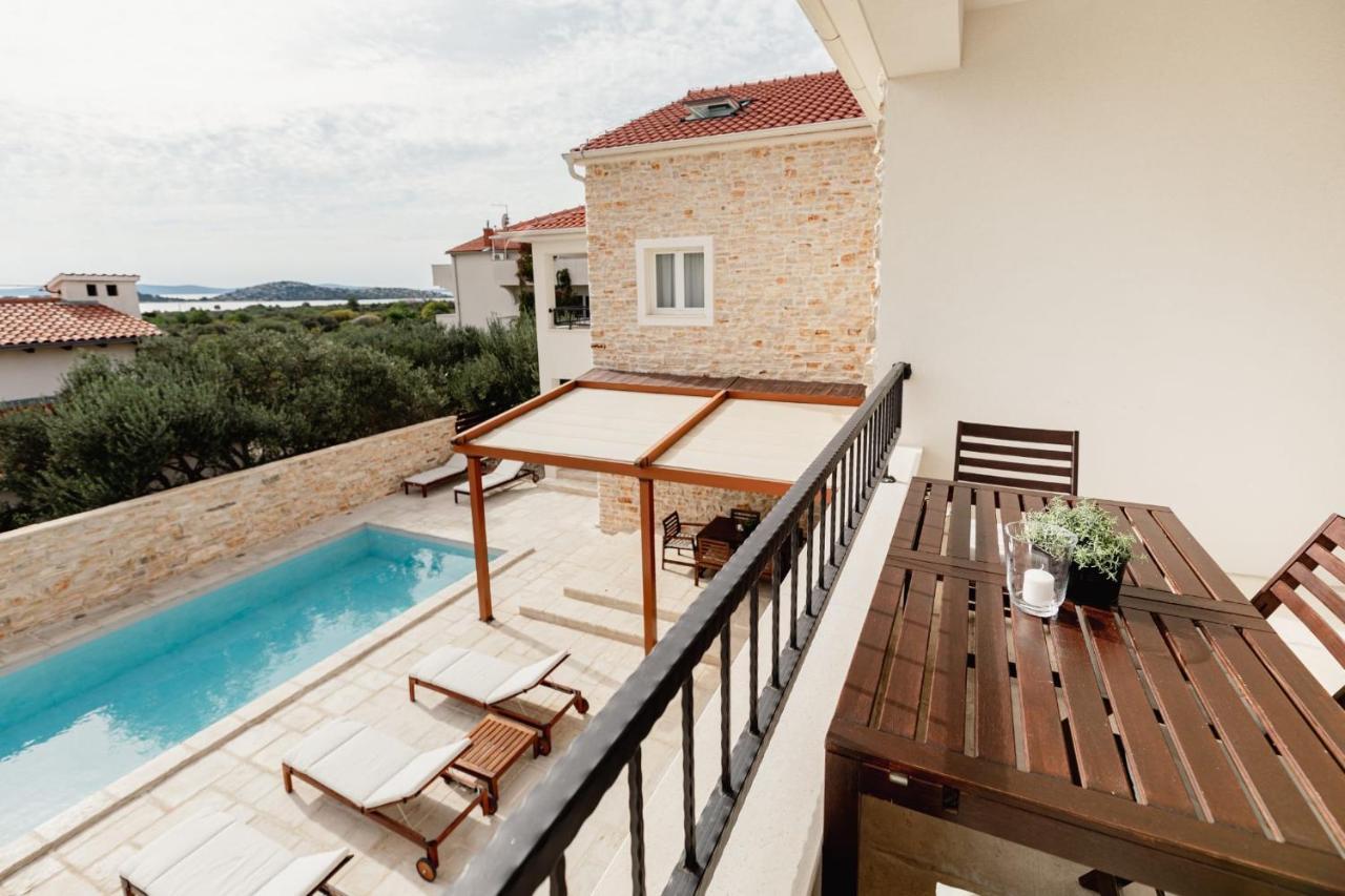 Olive Tree Apartments Vodice Eksteriør bilde