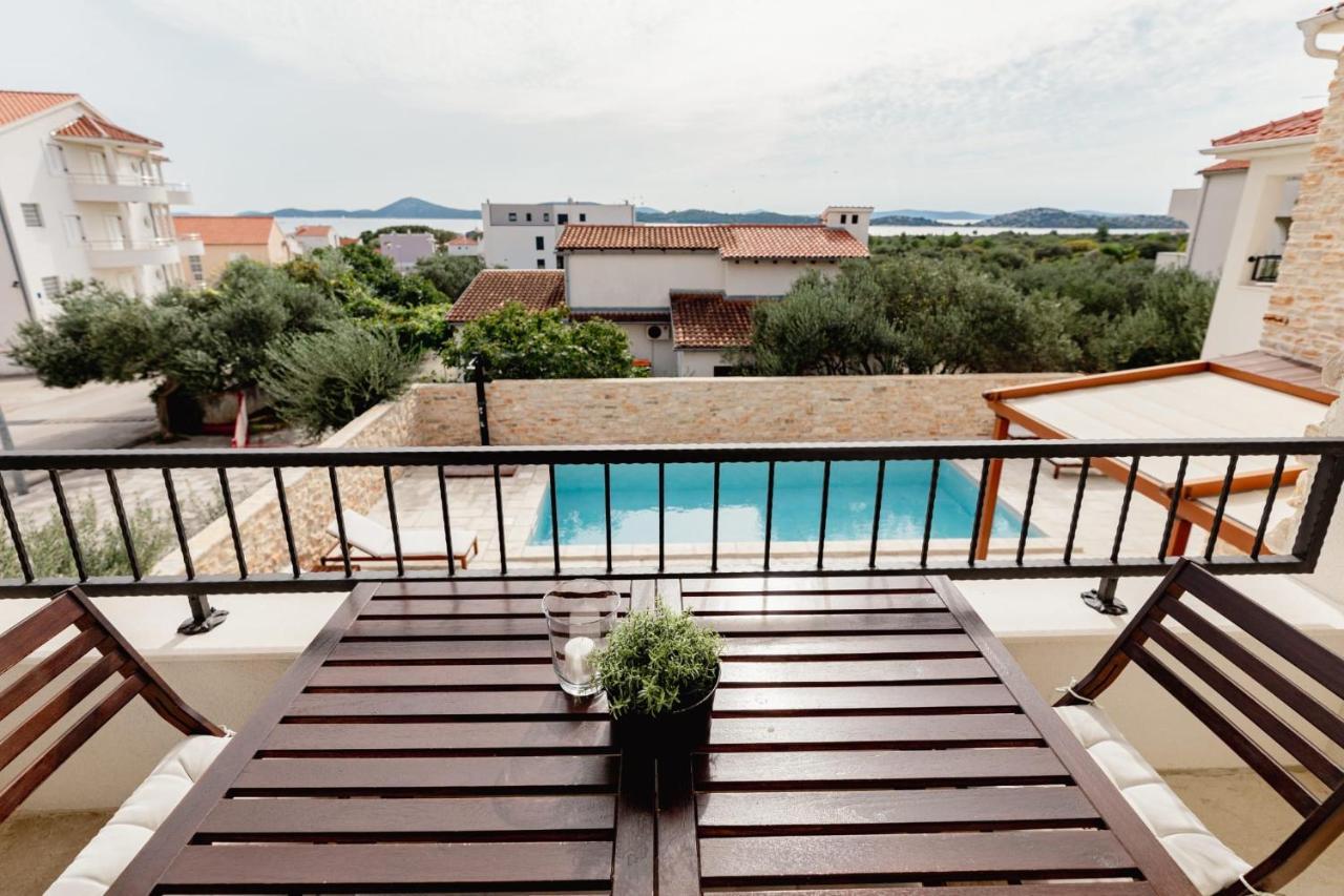 Olive Tree Apartments Vodice Eksteriør bilde