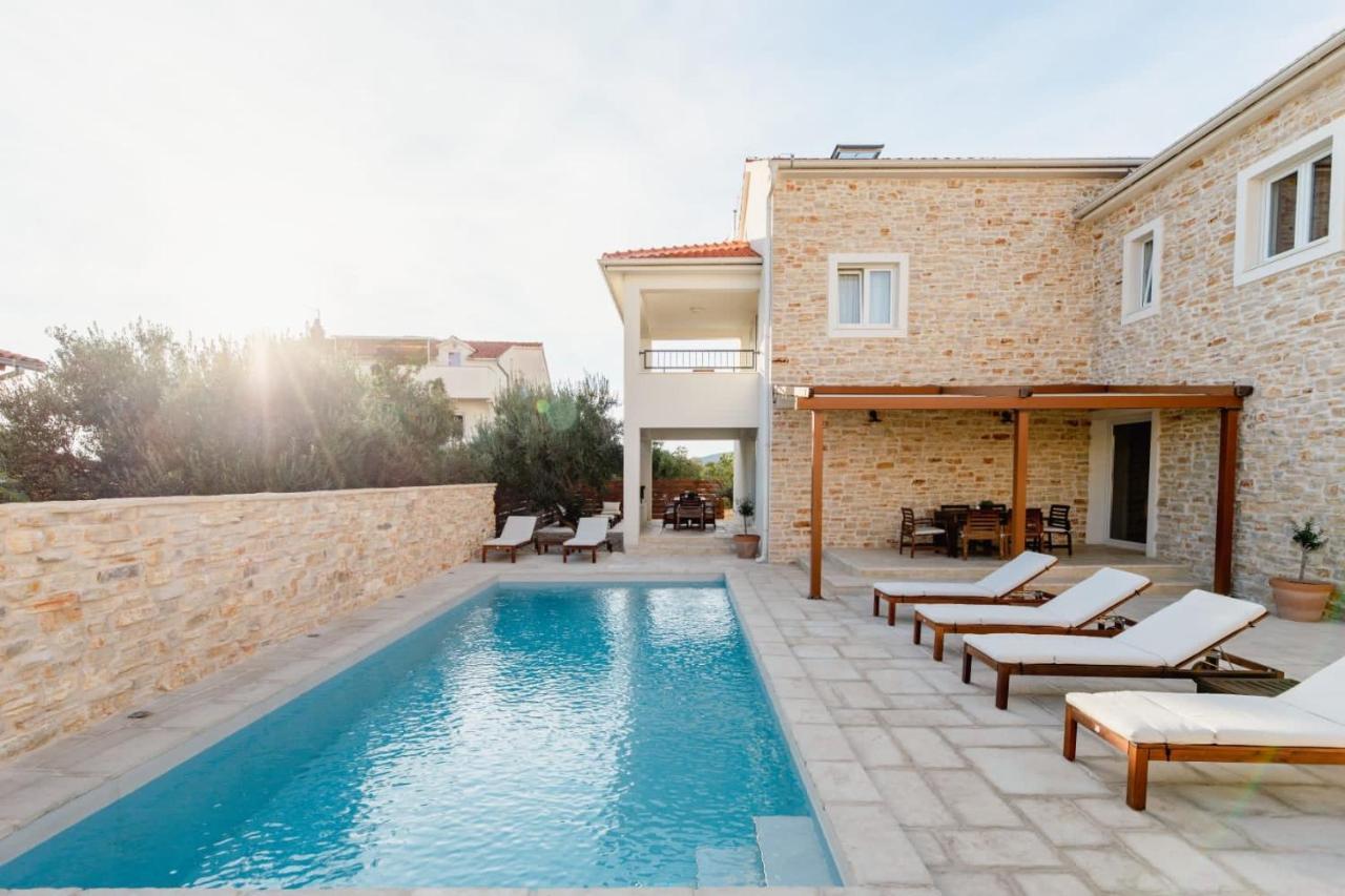 Olive Tree Apartments Vodice Eksteriør bilde