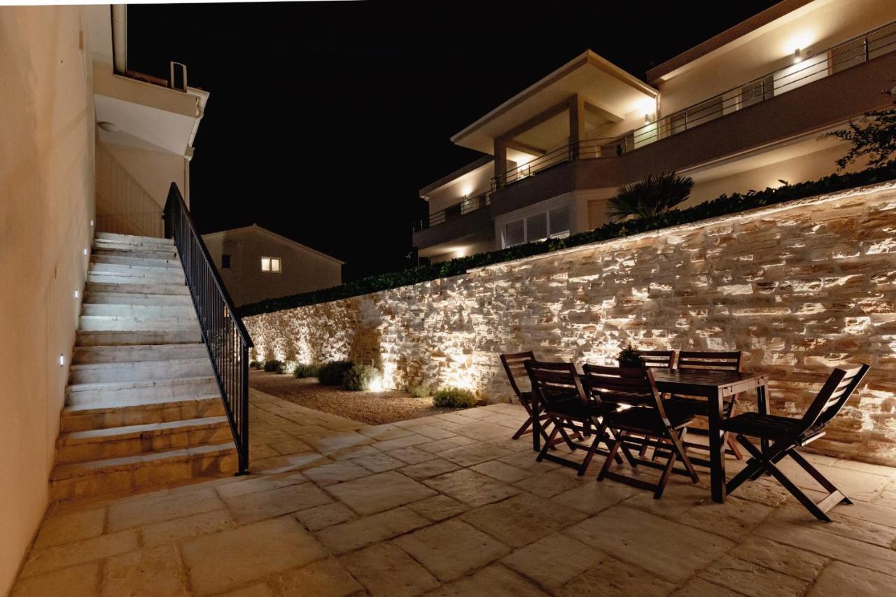 Olive Tree Apartments Vodice Eksteriør bilde