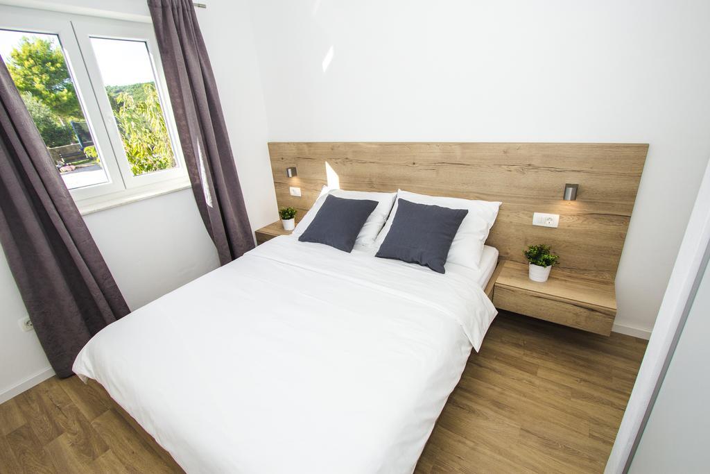 Olive Tree Apartments Vodice Eksteriør bilde
