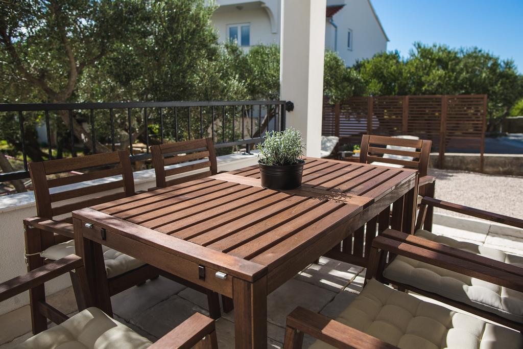 Olive Tree Apartments Vodice Eksteriør bilde